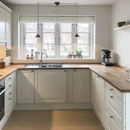 Ejda - 700m From The Sea By Interhome